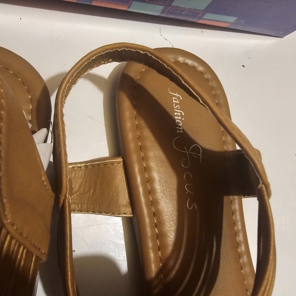 Brand new in box Super cute sandals - Picture 3 of 5